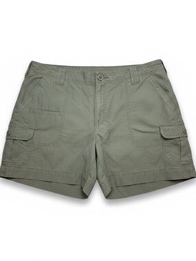 Cabela's NWOT Sage Green Utility Cargo Shorts